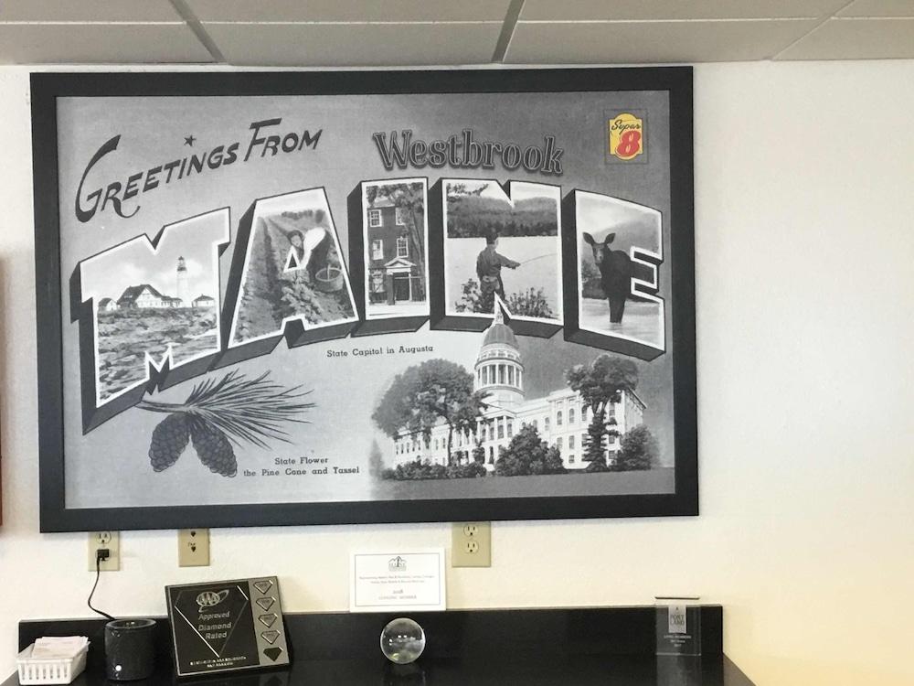 Super 8 By Wyndham Portland/Westbrook Area Ξενοδοχείο Εξωτερικό φωτογραφία